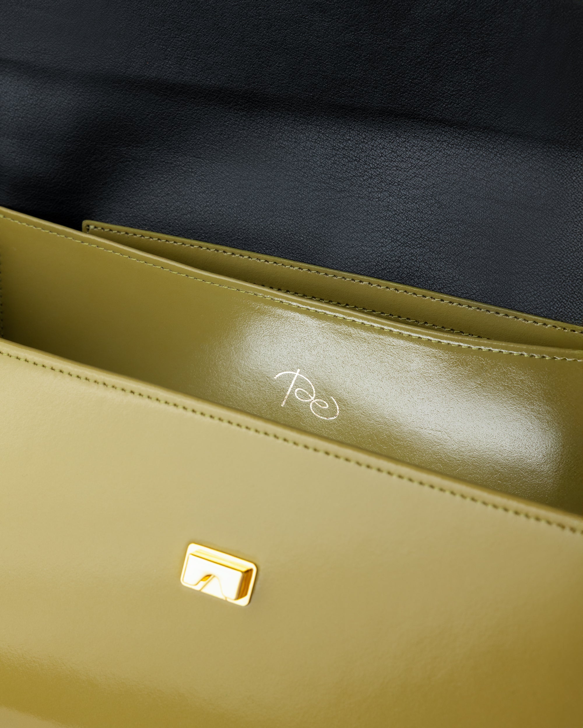 Untitled Bag Medium in Olive Color
