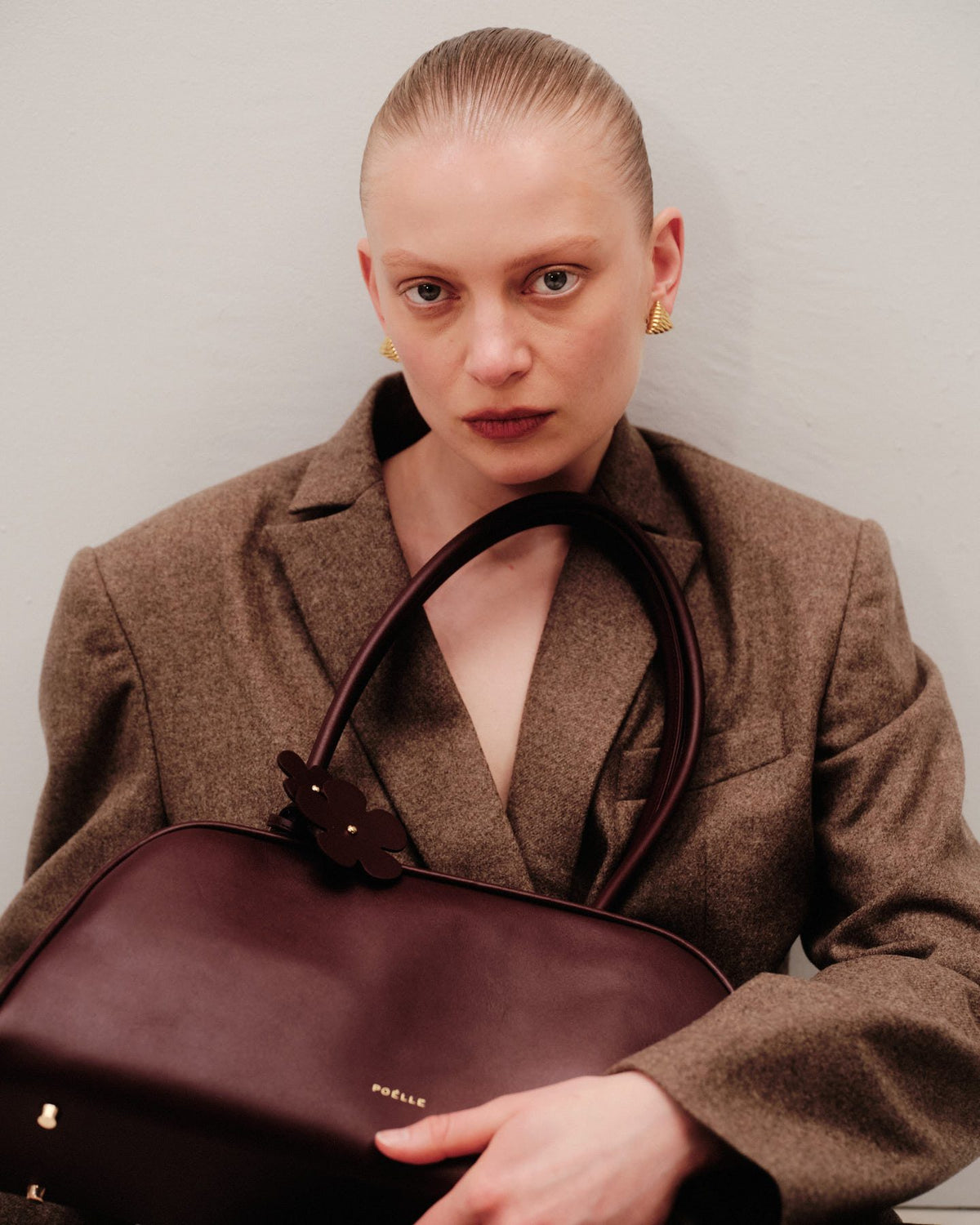 Queen Bag in Marsala — Stilleven campaign